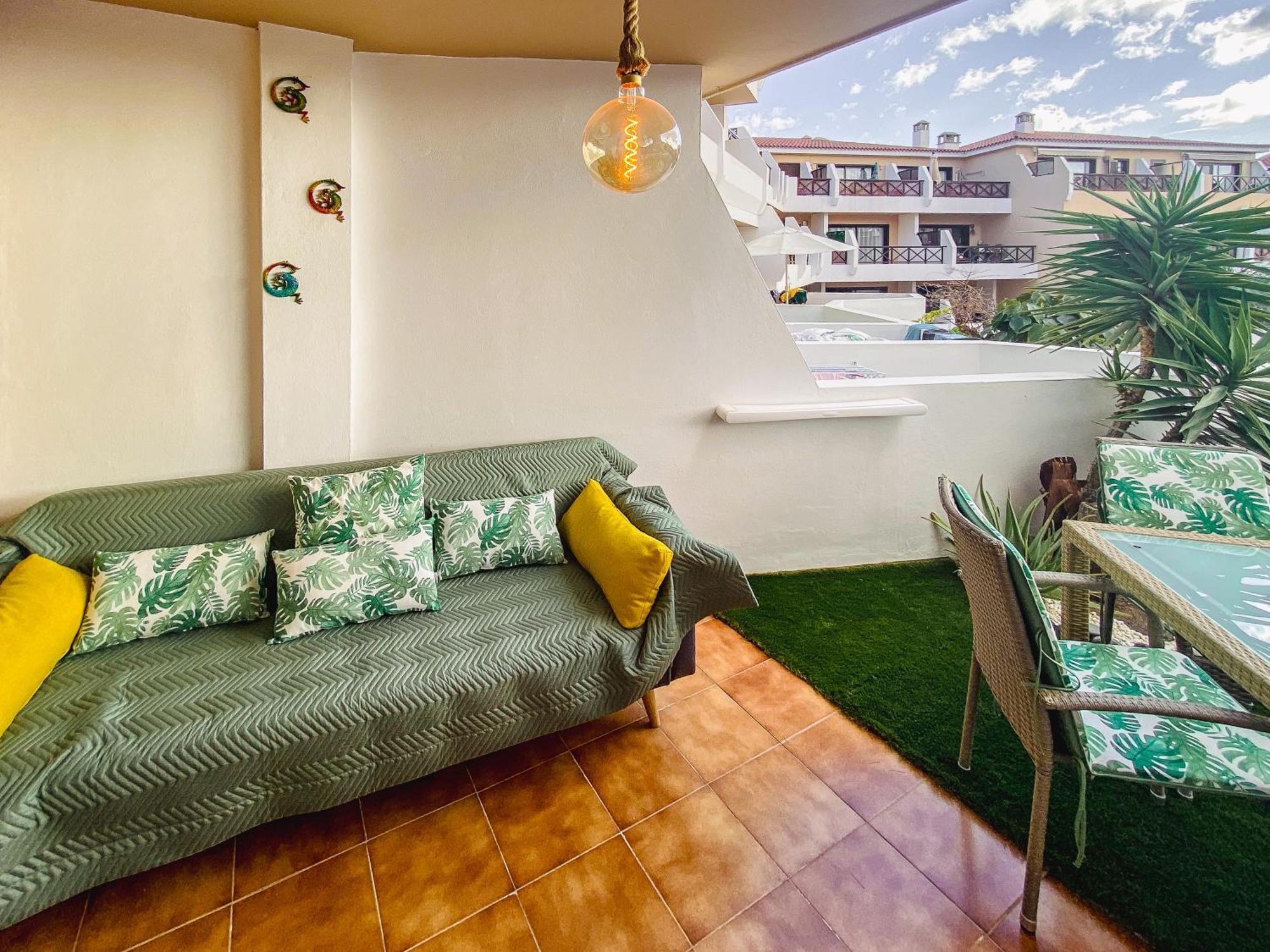 Forest Flat - Big Heated Pool, Terrace, Tv Channels, Golf Courses San Miguel de Abona Exterior foto